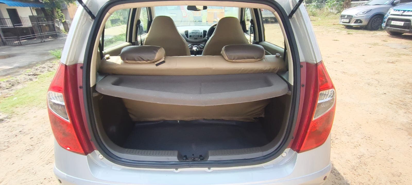 2012 Hyundai I10 Sportz AT 1.2 — photo 1